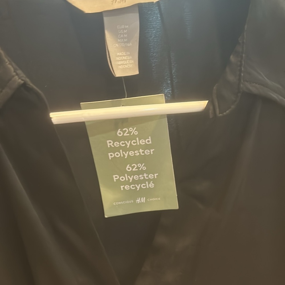 Button down with v neck - Picture 8 of 10